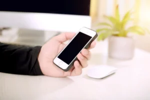 iPhone 17 overheating and battery drain guide