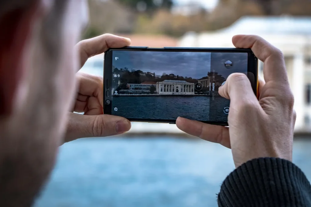 Galaxy Z Flip 6 Display Problems : Samsung Galaxy Z Flip 6 touch response delay and unresponsive screen issue