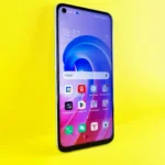 Motorola Razr Ultra 2025 display flickering issue in the US real user problem