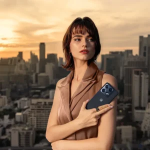 Motorola Signature camera review with low light and portrait photography samples