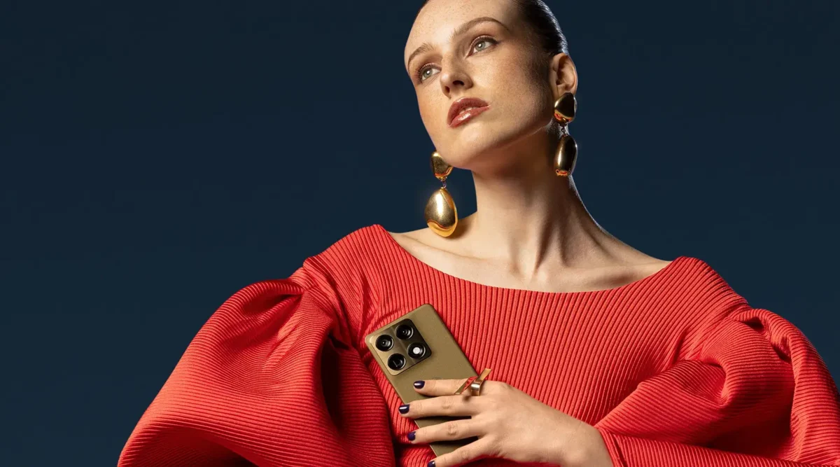 Motorola Signature premium smartphone review India with camera and performance test
